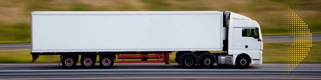 Kamion na dálnici