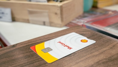 Karta Shell na stole