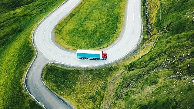 Co znamená zavedení kompenzace emisí CO₂ ve vaší společnosti?