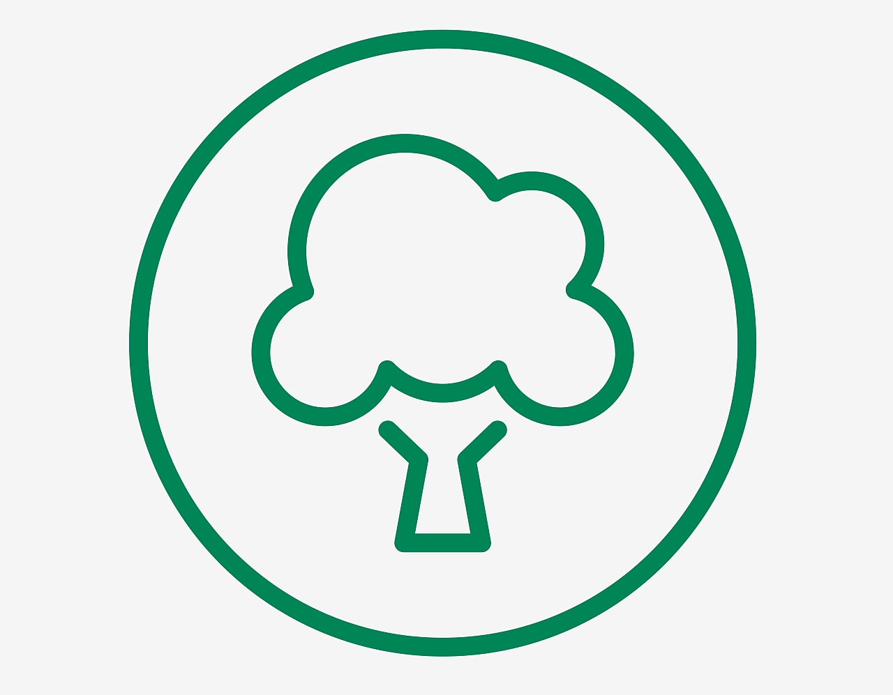 Zelená ikonka stromu na bílém pozadí 